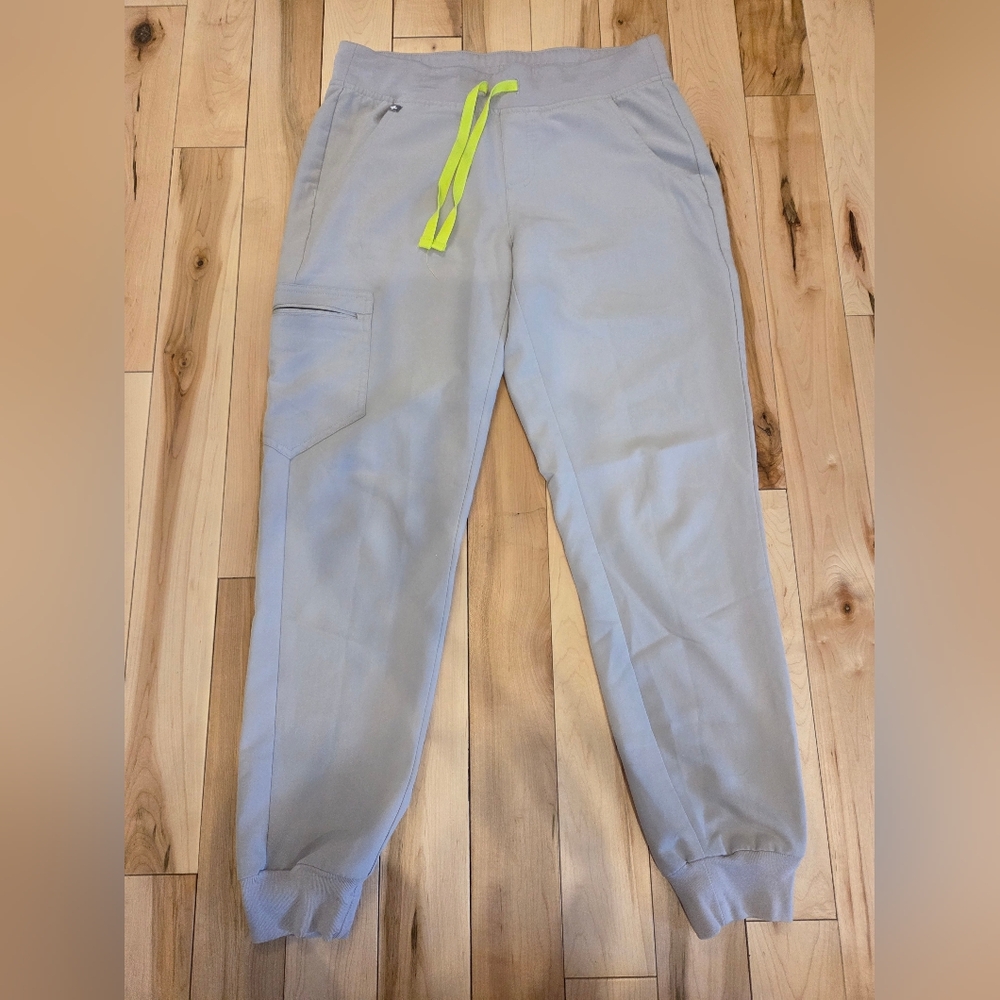 Figs Set Light Gray Zamora Joggers with Neon Accent. Rafaela Scrub Top.